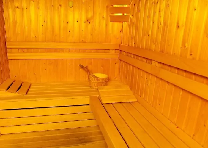 Okulski Grand Rozewie I Üdülőpark 2*